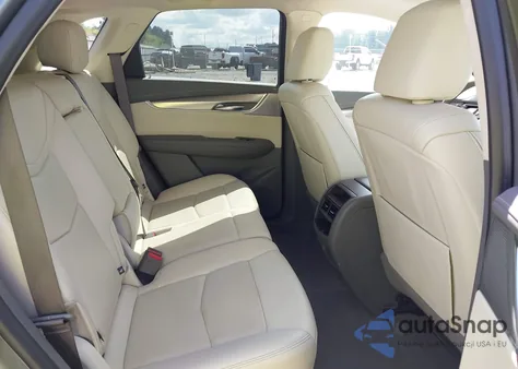 2021 Cadillac Xt5 Awd Premium Luxury z USA, uszkodzony, nr VIN 1GYKNDRS4MZ142336